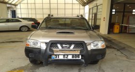 2004 MODEL NISSAN COUNTRY 4x2 D/CAB